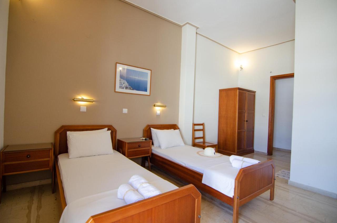 Almira Inn Chora  Luaran gambar